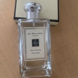 Jo Malone Transparent Glass Bottle with Metallic Cap